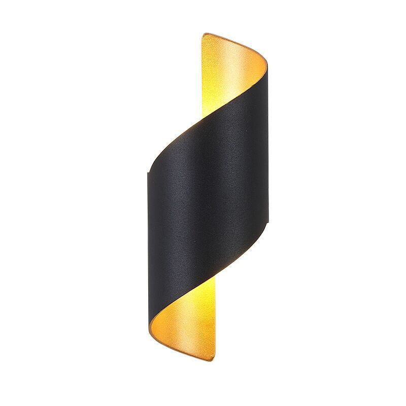 New LED Wall Light for Indoor/Outdoor Use