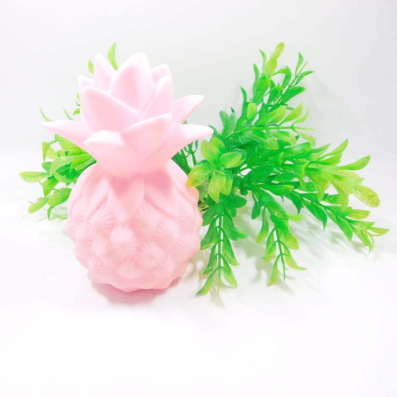 Creative Pineapple Night Light - Glowing Toy