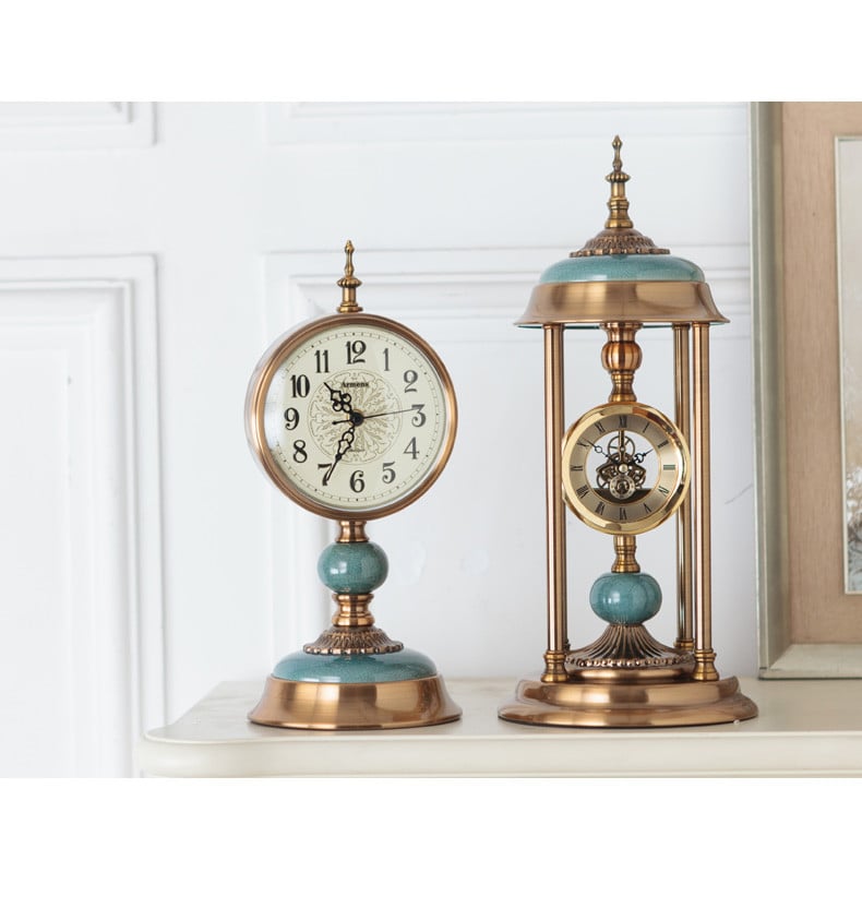 Retro Table Clock for Home Living Room Decoration